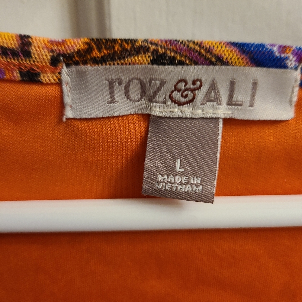 Top - Picture 3 of 3